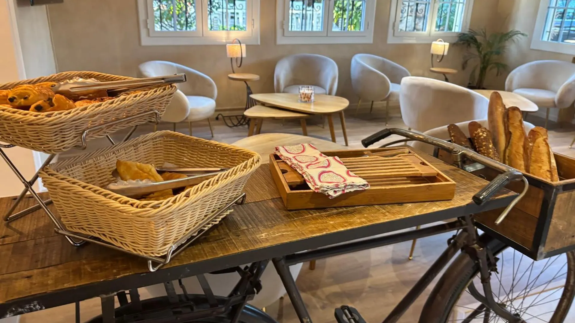 Hôtel Beau Site - Cap d'Antibes Hotel Antibes