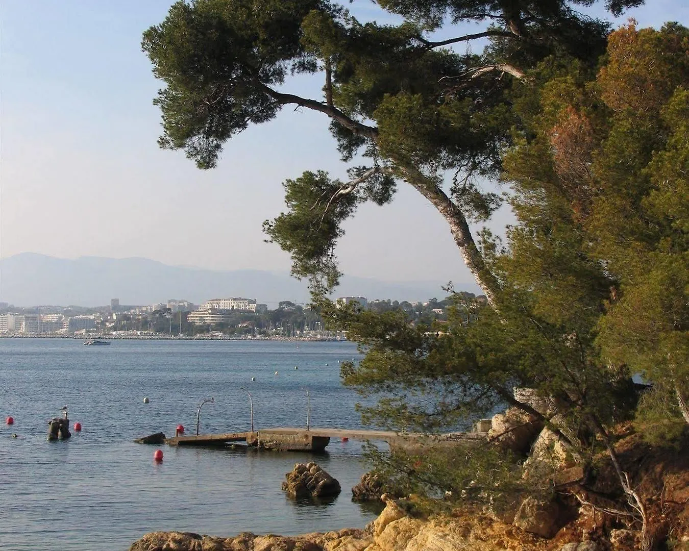 Hôtel Beau Site - Cap d'Antibes 4*, Antibes França