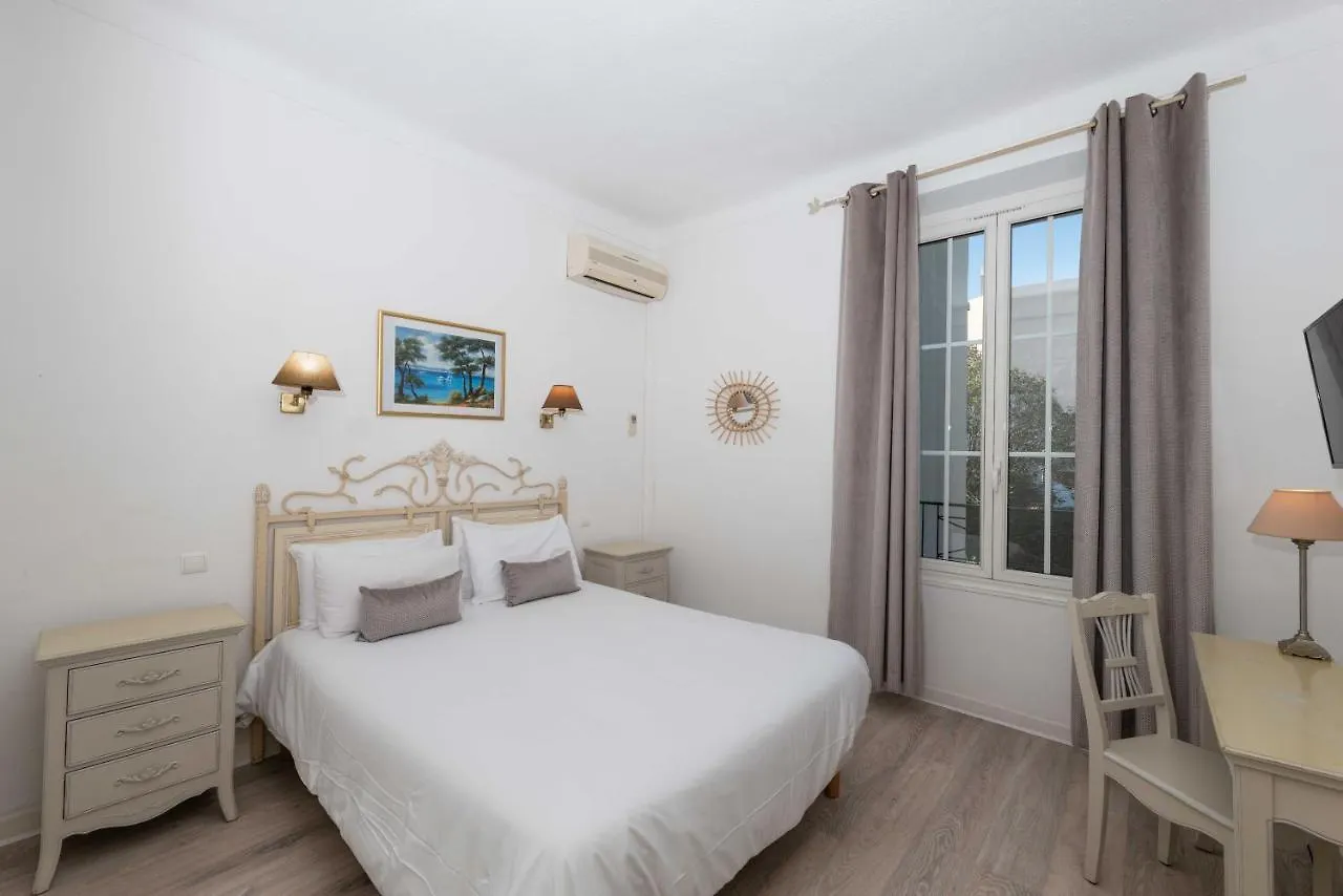 **** Hotel Hôtel Beau Site - Cap d'Antibes France