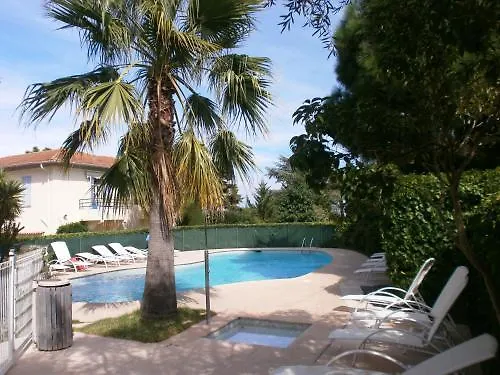 Hôtel Beau Site - Cap d'Antibes 4*, Antibes